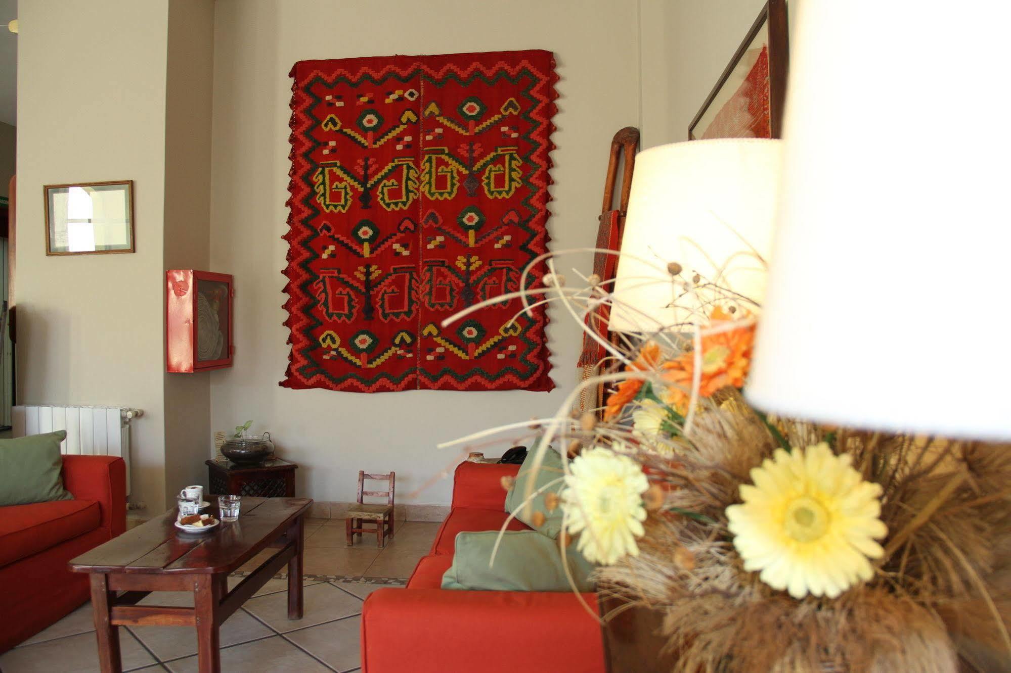 Hotel Altos De Balcarce 3*